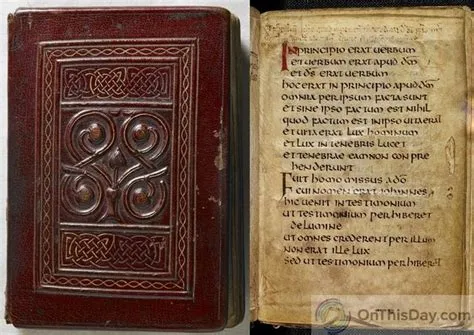 St Cuthbert Gospel - Miniaturowy Zwój z Niebiańskimi Szeptami i Złotym Połyskiem!